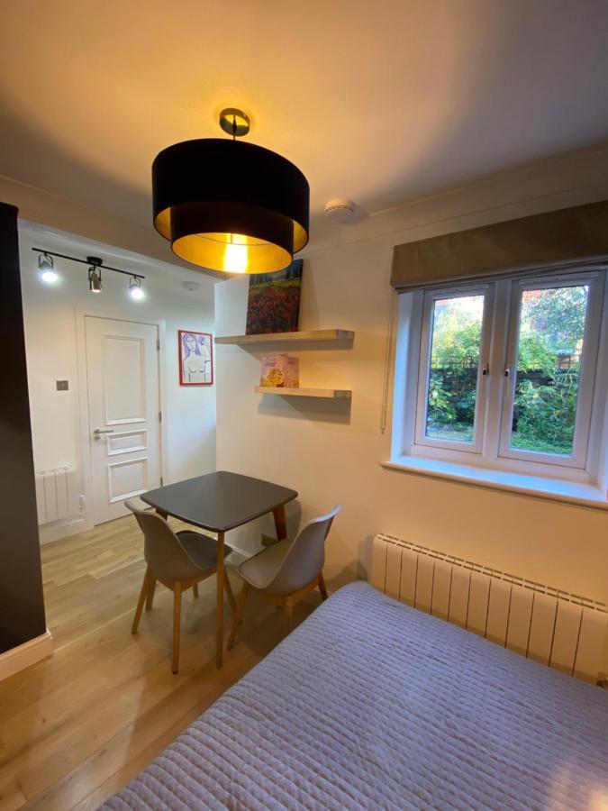 Stylish 1-Bed Studio ロンドン エクステリア 写真