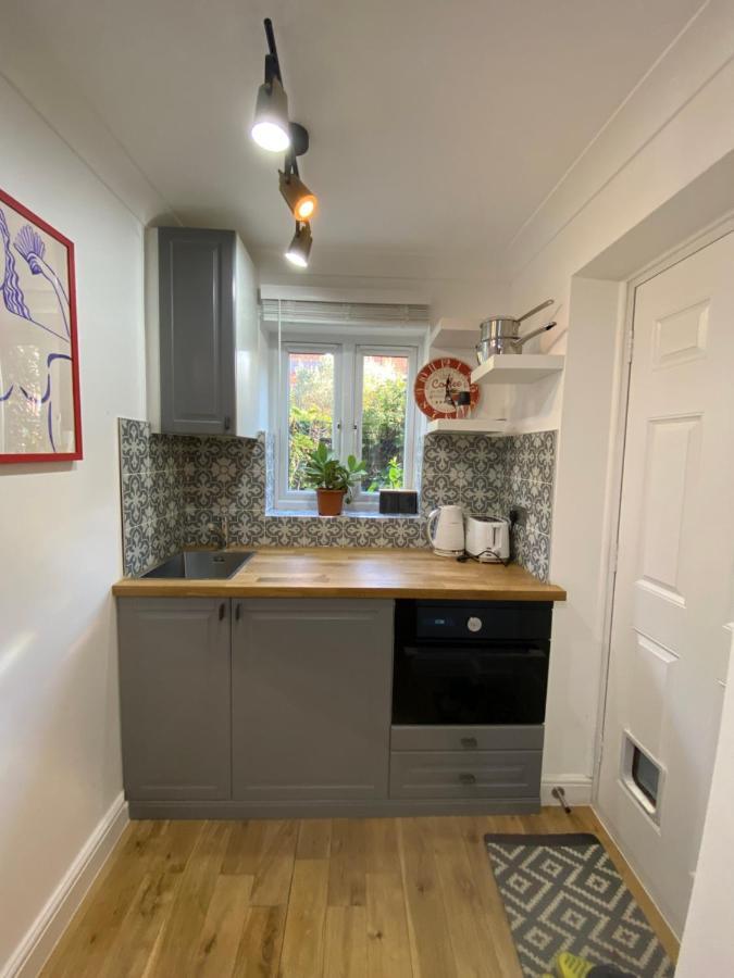 Stylish 1-Bed Studio ロンドン エクステリア 写真